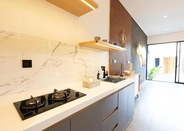 Nirav 2 Bedrooms 1 Bedroom Mezzanine فيلة