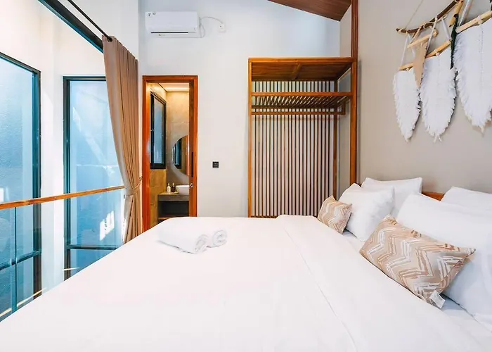 Nirav 2 Bedrooms 1 Bedroom Mezzanine أُلُواتو