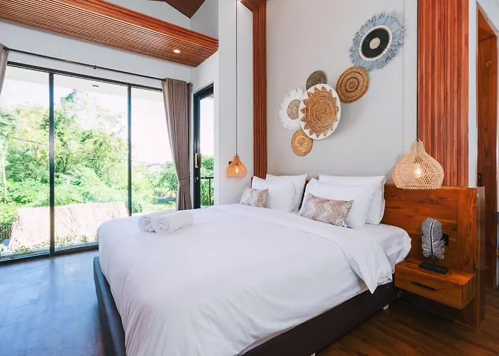 Nirav 2 Bedrooms 1 Bedroom Mezzanine أُلُواتو